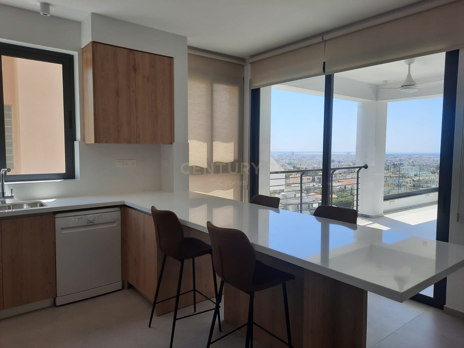 2 bedrooms Apartment in Mesa Geitonia, Limassol, Cyprus No. 55024