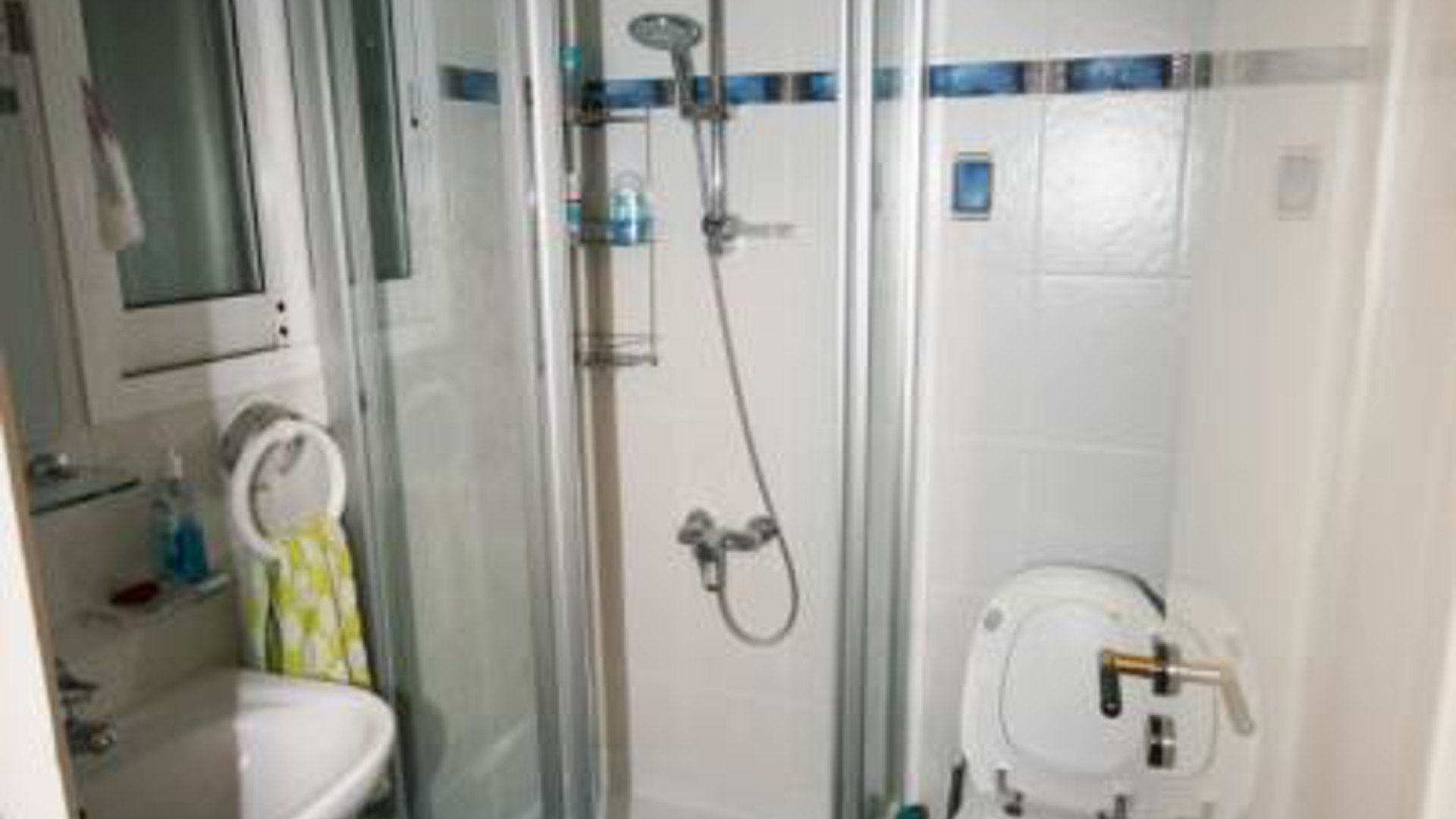 5 bedrooms Villa in Moni, Limassol, Cyprus No. 25573
