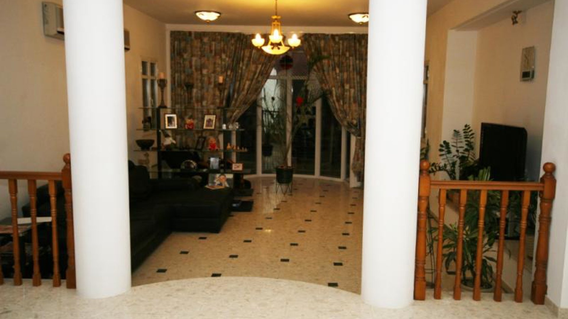 5 bedrooms Villa in Moni, Limassol, Cyprus No. 25573