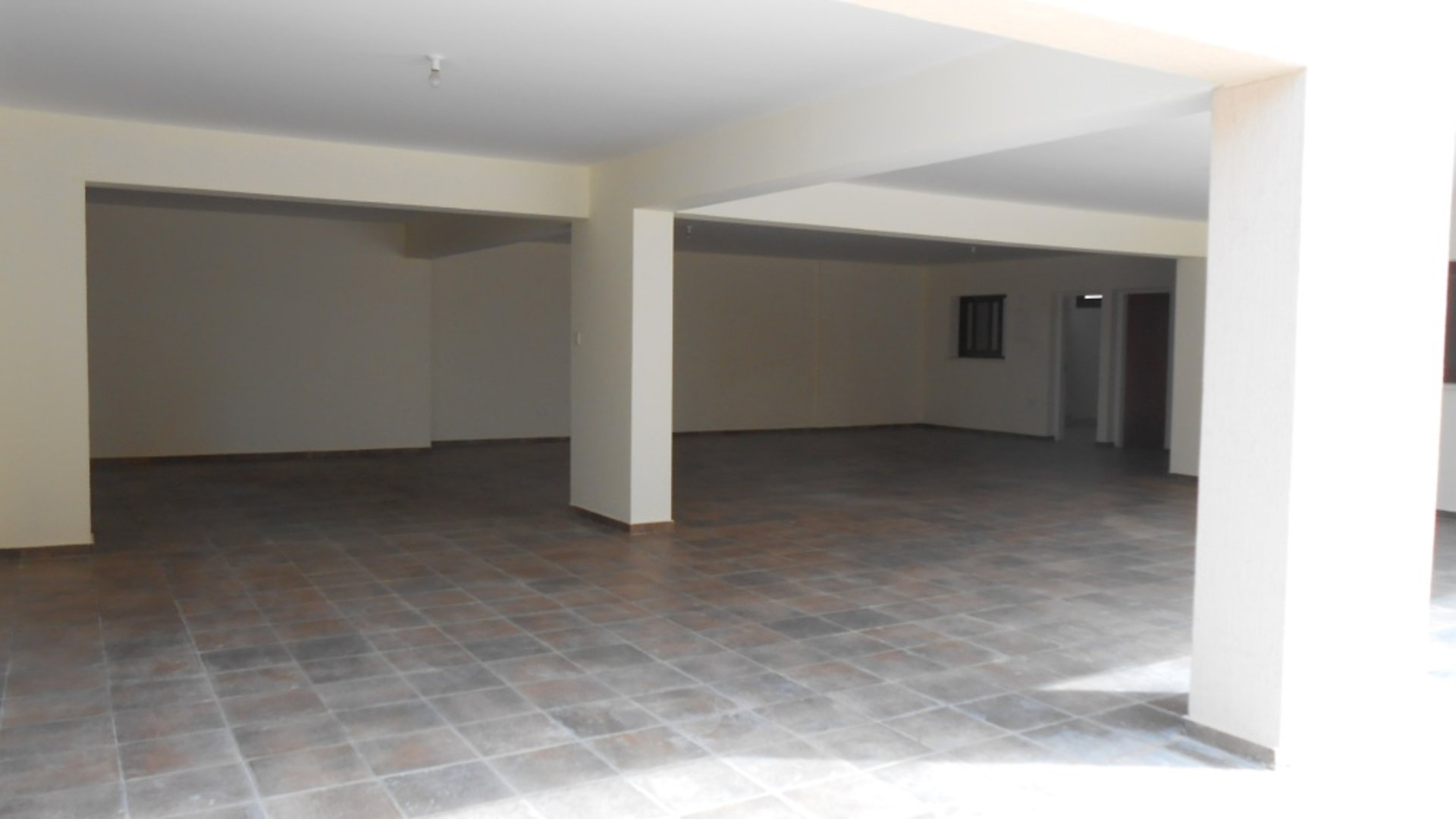 4 bedrooms Villa in Agios Athanasios, Limassol, Cyprus No. 25576