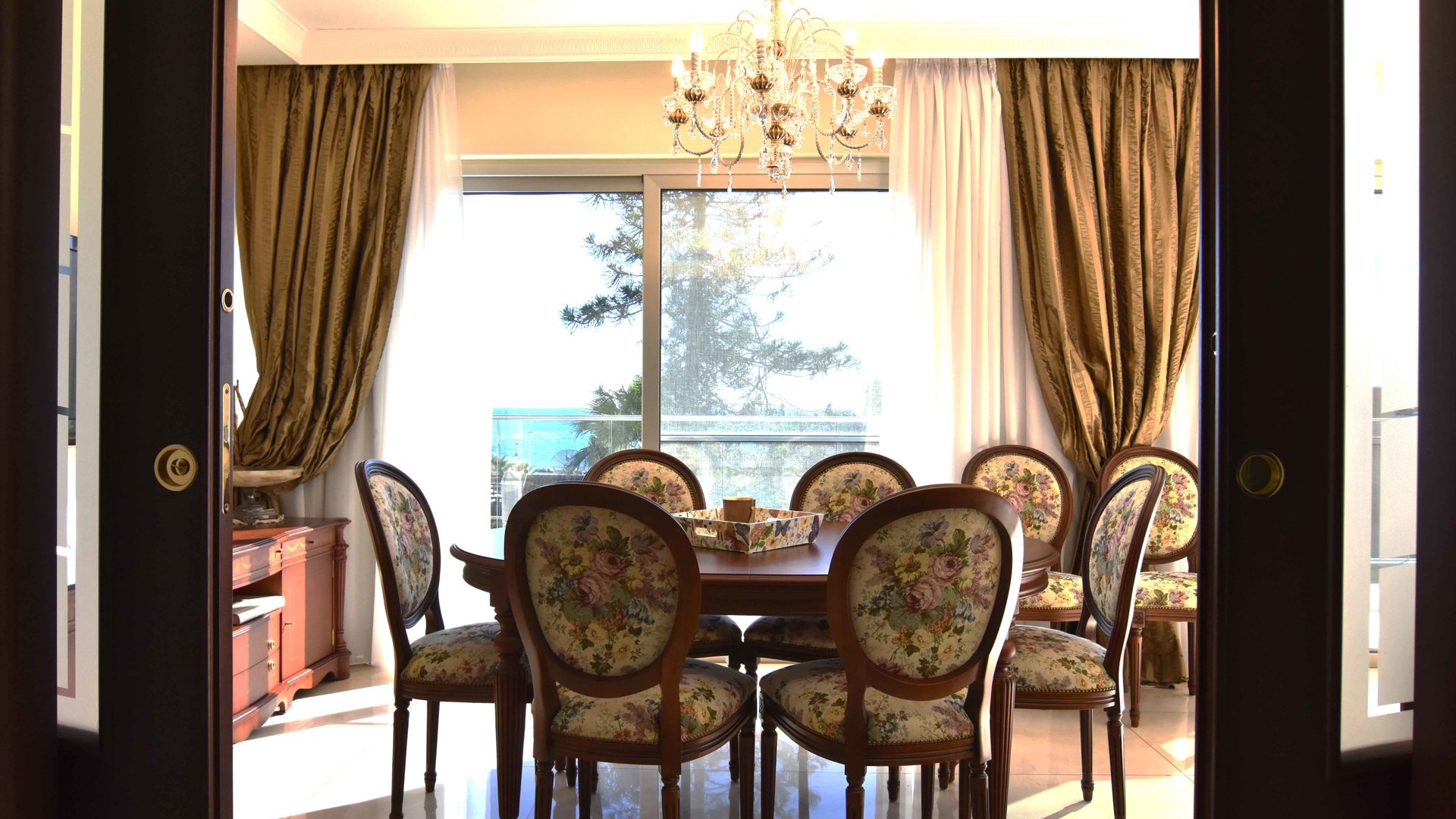 4 bedrooms Apartment in Limassol, Cyprus No. 25574