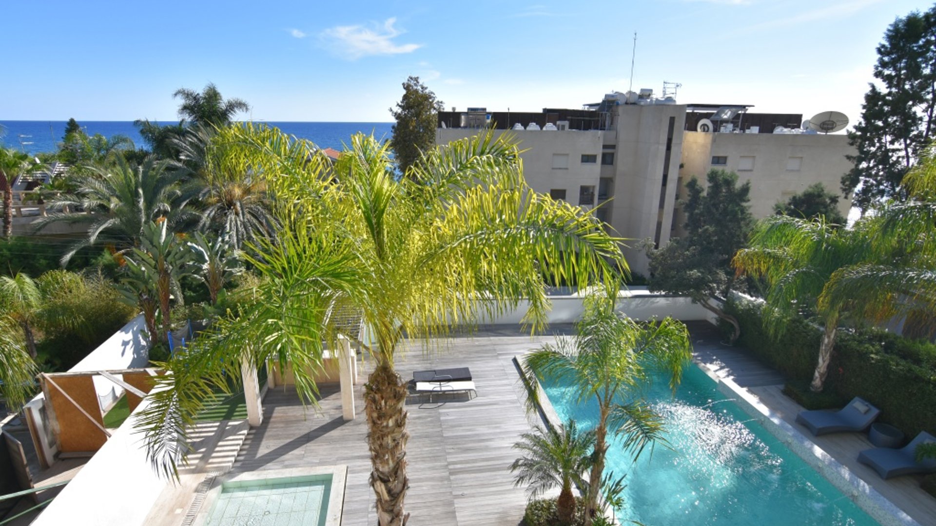 4 bedrooms Apartment in Limassol, Cyprus No. 25574