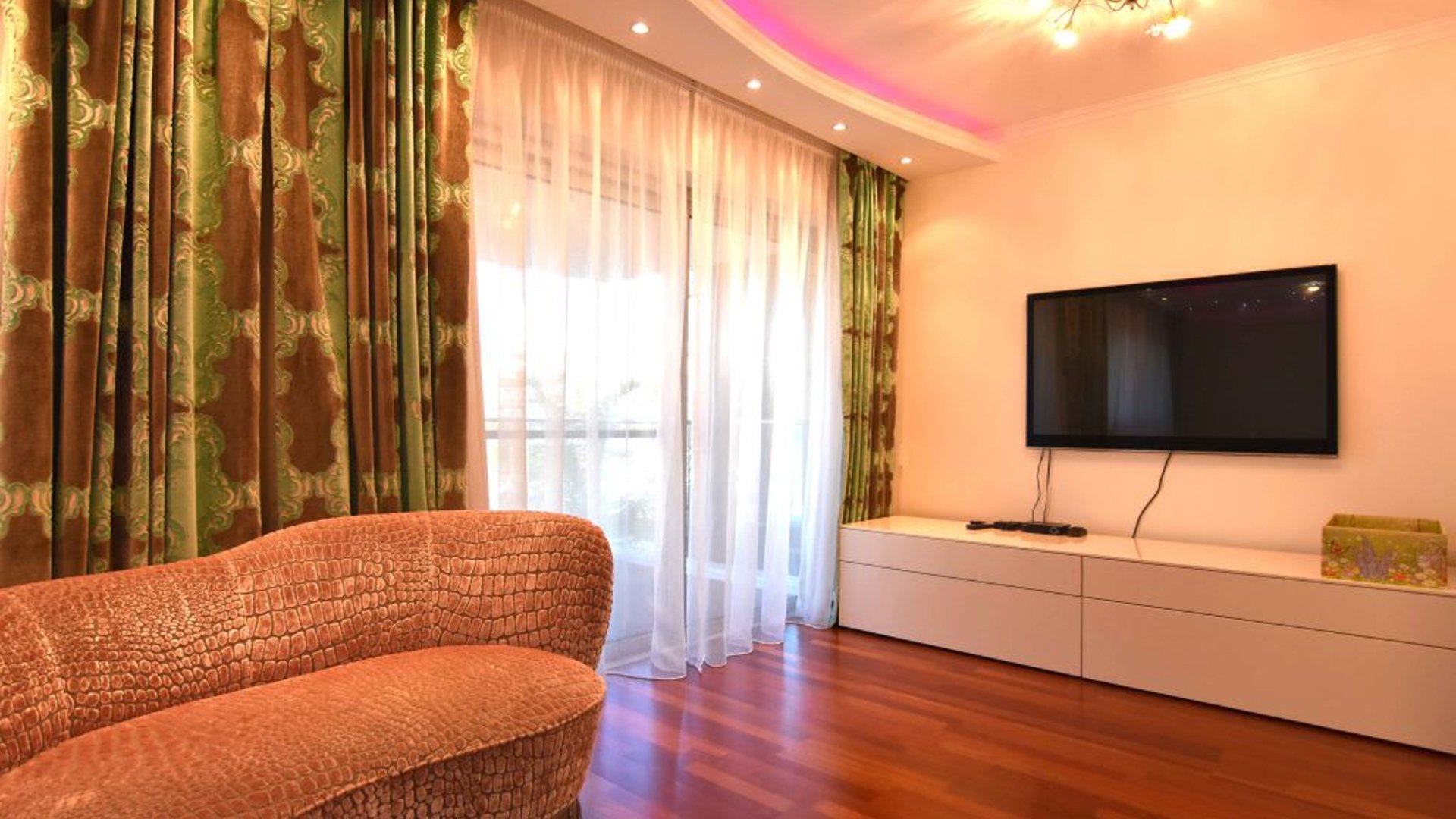 4 bedrooms Apartment in Limassol, Cyprus No. 25574