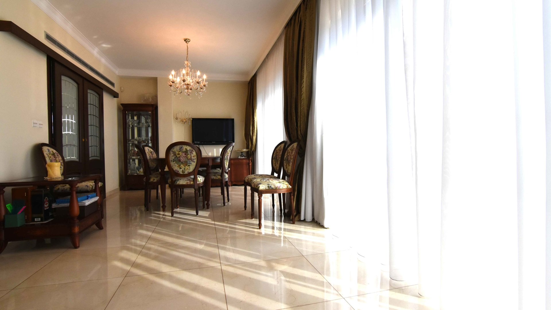 4 bedrooms Apartment in Limassol, Cyprus No. 25574