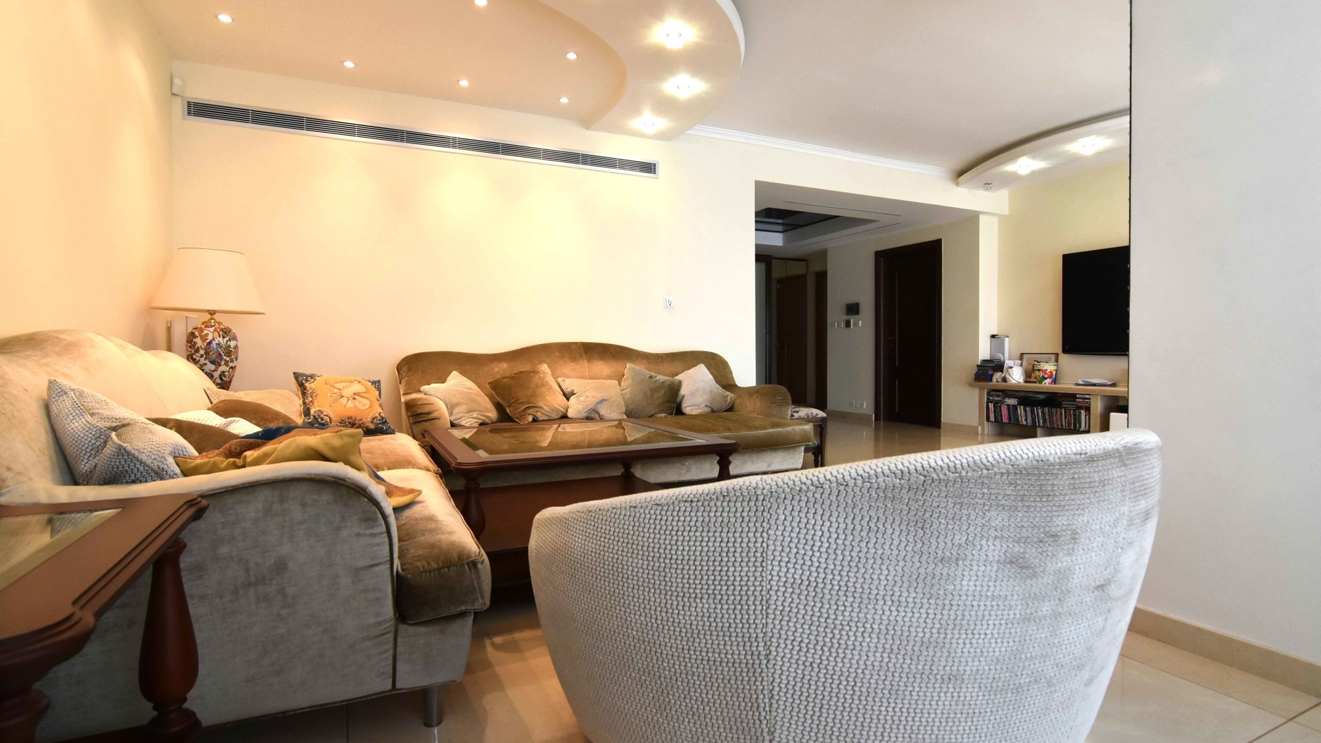 4 bedrooms Apartment in Limassol, Cyprus No. 25574