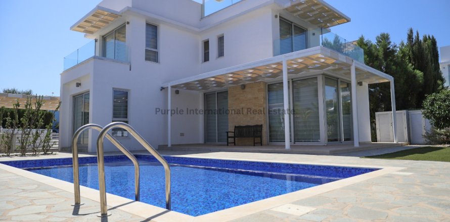 Вилла с 4 спальнями в Айя Напа, Аммохостос, № 39295