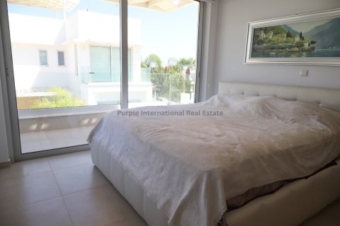 Вилла с 4 спальнями в Айя Напа, Аммохостос, № 39295 9