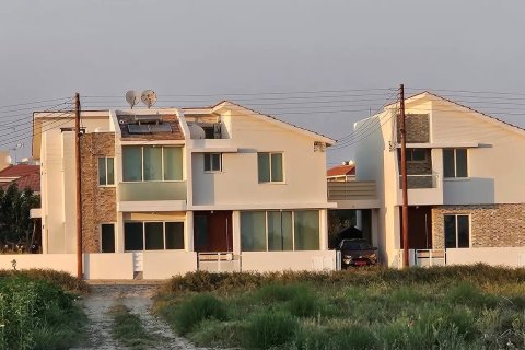 3 bedrooms Villa in Kiti, Larnaka,  No. 47772 3