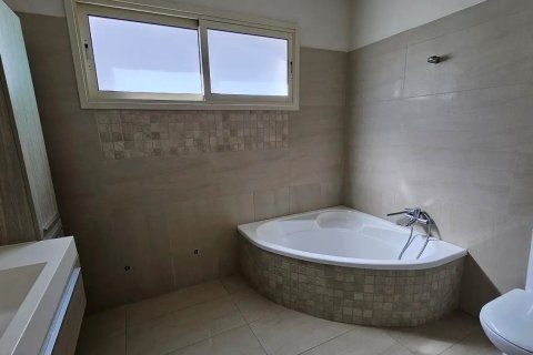 3 bedrooms Villa in Kiti, Larnaka,  No. 47772 10