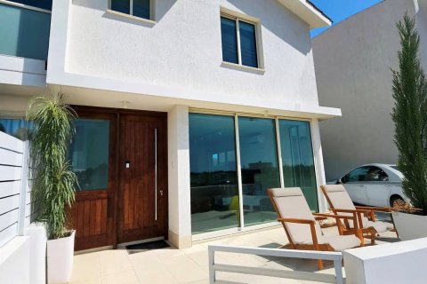 3 bedrooms Villa in Kiti, Larnaka,  No. 47772 16