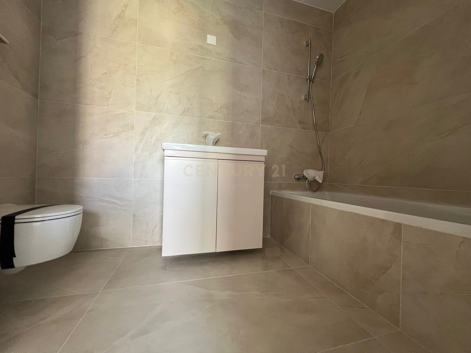 2 bedrooms Apartment in Mesovounia, Germasogeia, Limassol, Cyprus No. 56240
