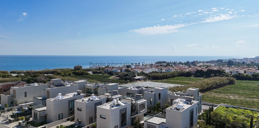 Вилла с 3 спальнями в Паралимни, Аммохостос,  № 36827