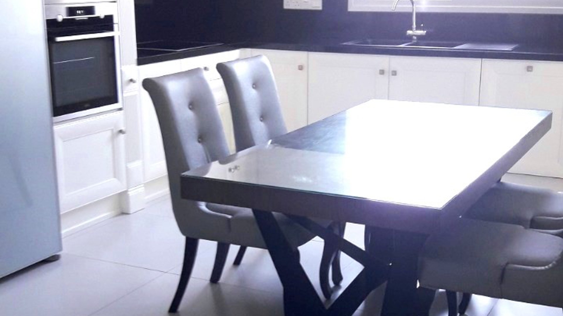 3 bedrooms Apartment in Agios Tychonas, Limassol, Cyprus No. 28408