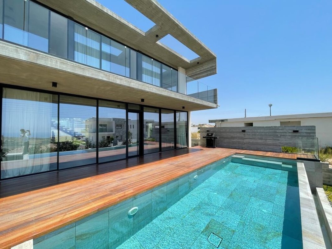 4 pièces Villa à Limassol, Chypre No. 38953