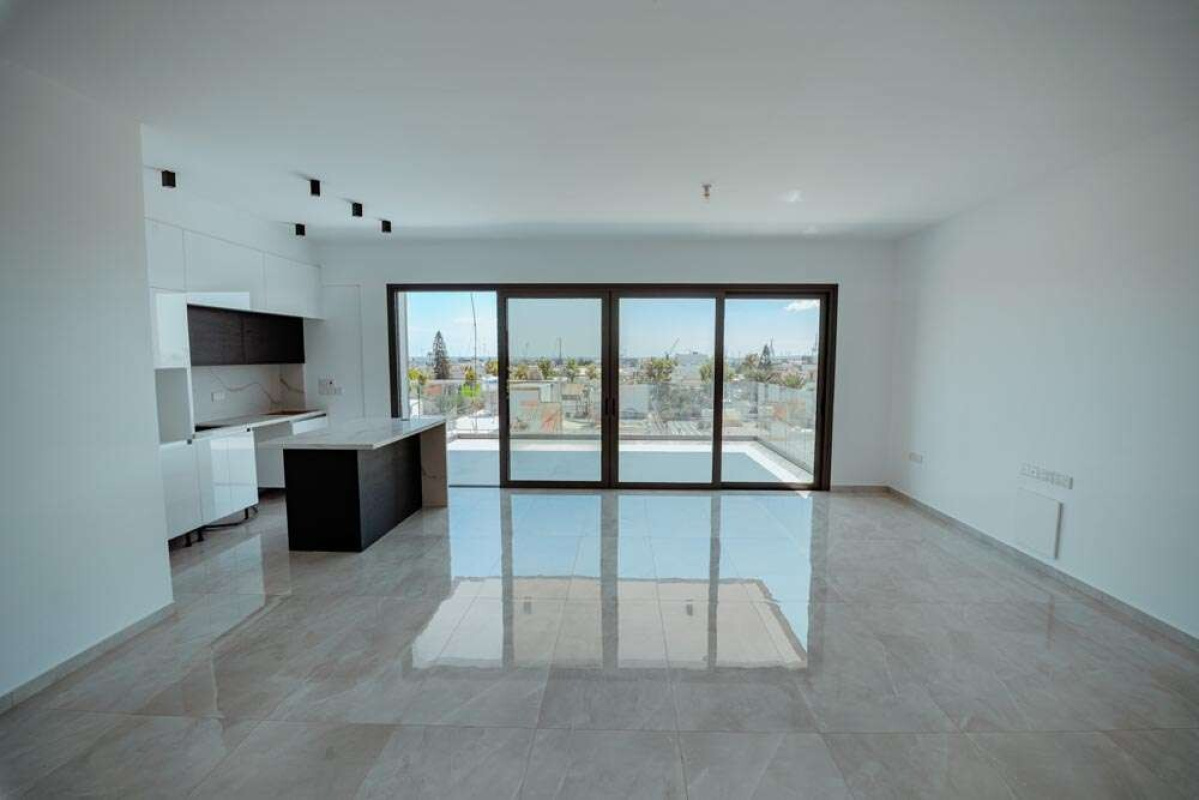 Studio Apartment in Limassol, Cyprus No. 38952