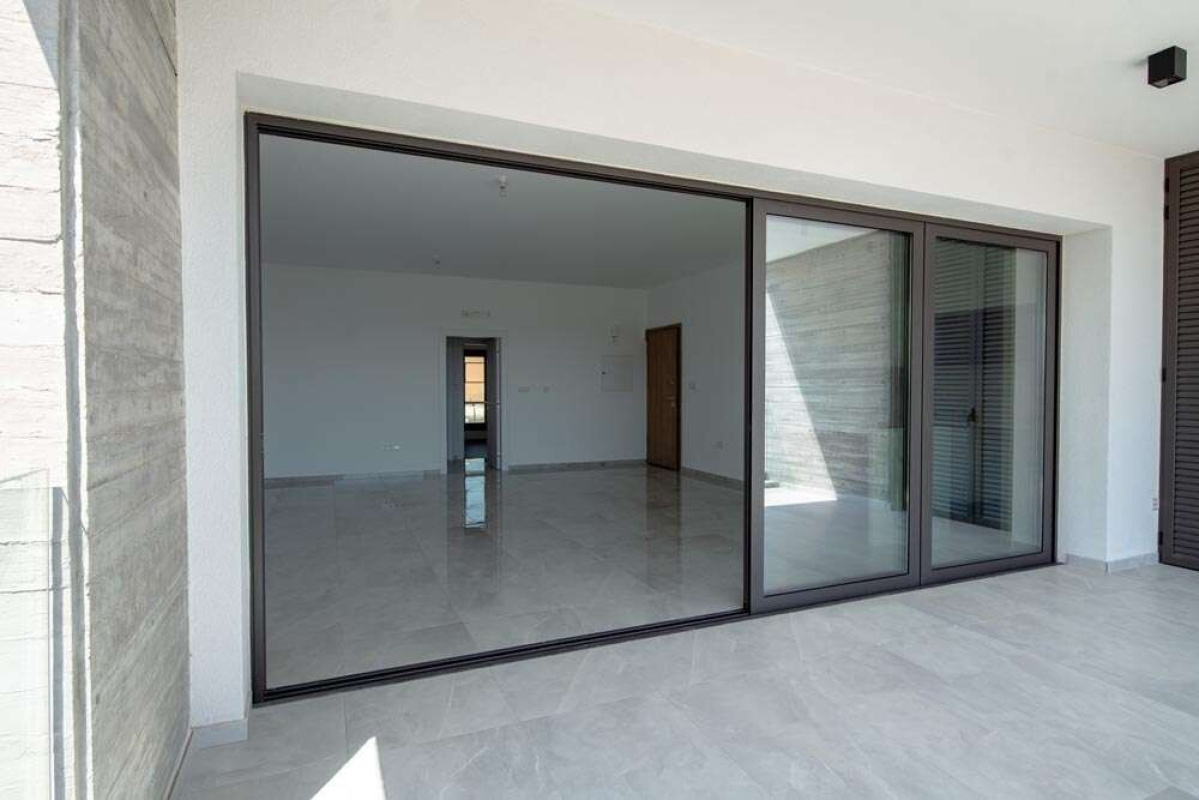 Studio Apartment in Limassol, Cyprus No. 38952