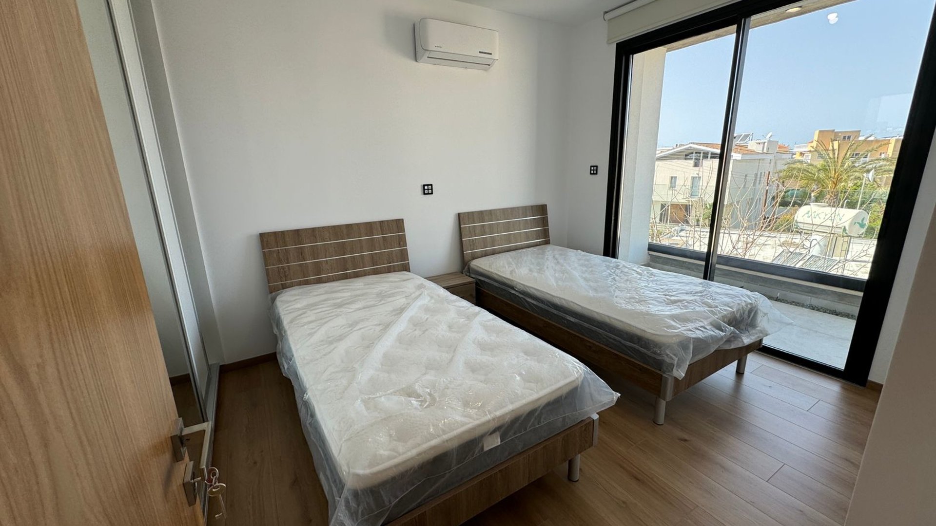 2 chambres Appartement à Kissonerga, Paphos, Chypre No. 28347