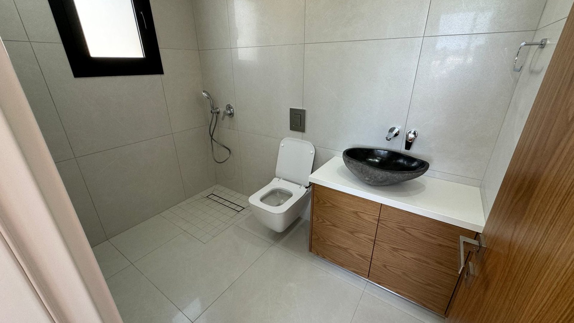 2 chambres Appartement à Kissonerga, Paphos, Chypre No. 28347