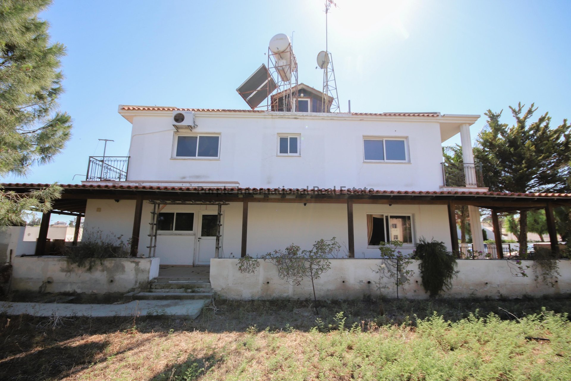 4 dormitorios Villa en Tersefanou, Larnaka, Chipre No. 8039