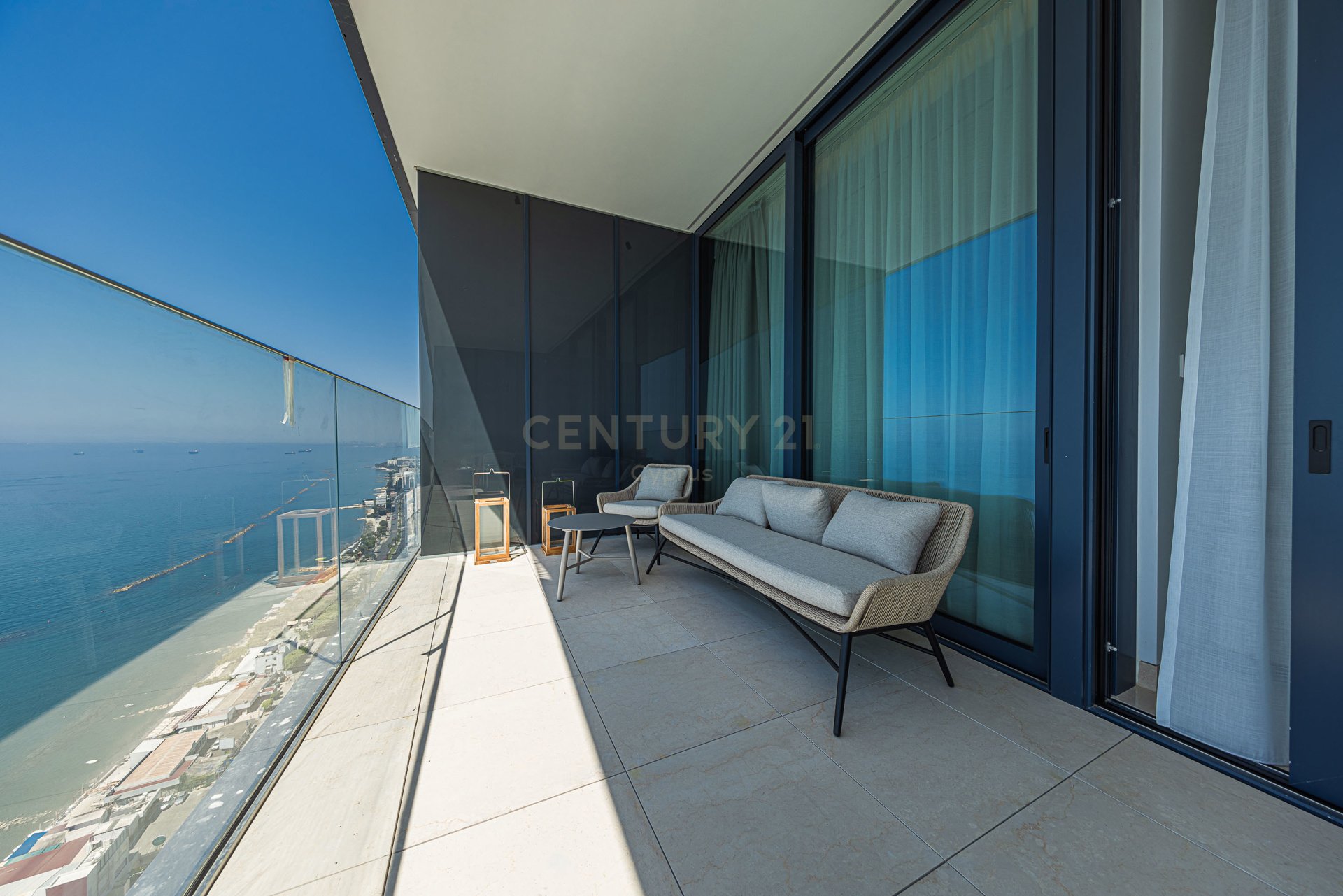 1 bedroom Apartment in Agios Tychonas, Limassol, Cyprus No. 56104