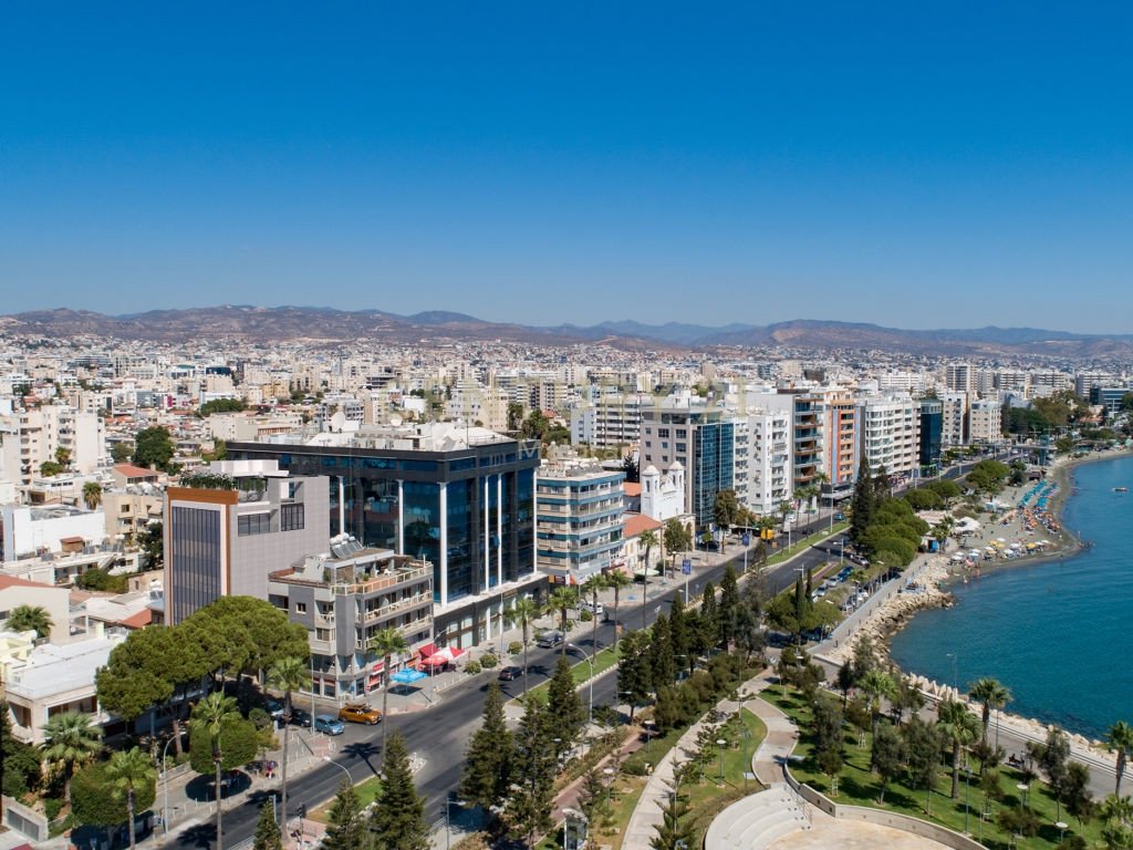 829m2 Office in Limassol, Cyprus No. 56103