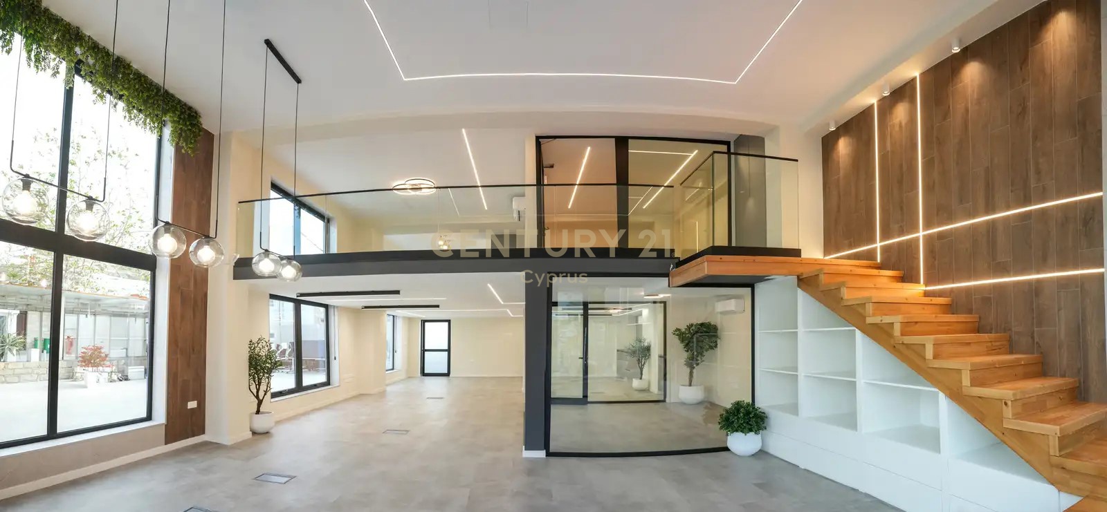 180m2 Commercial property in Limassol, Cyprus No. 56105