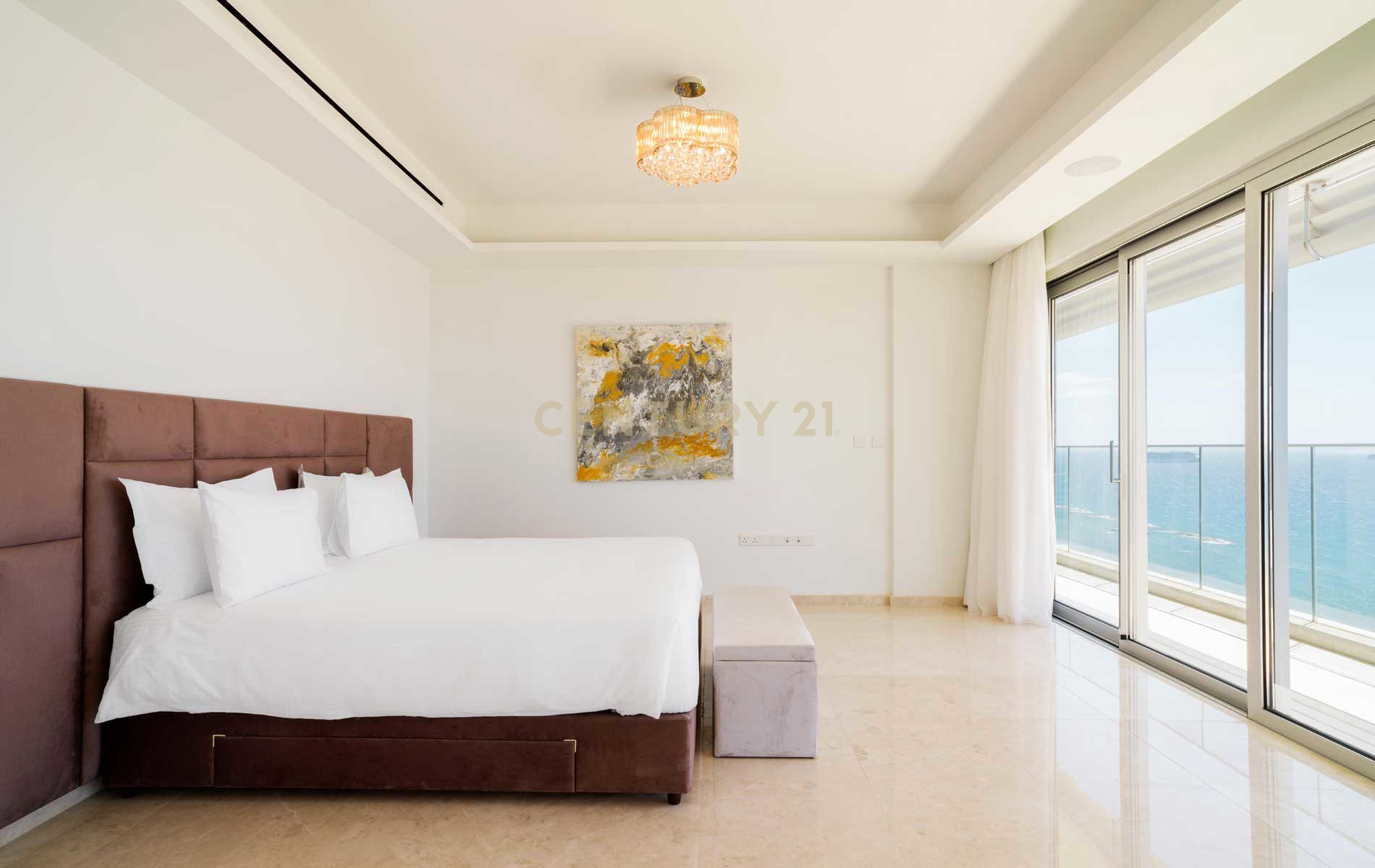 4 bedrooms Penthouse in Pyrgos, Limassol, Cyprus No. 55084