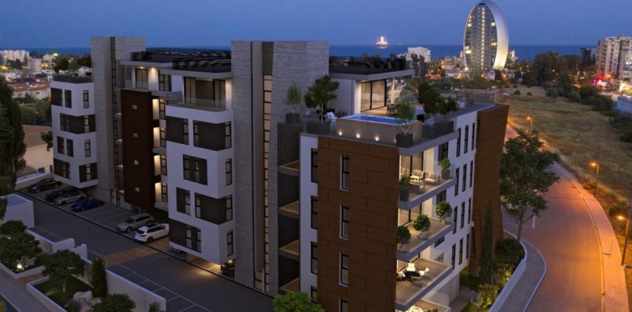 3 dormitorios Apartamento en Limassol,  No. 38699