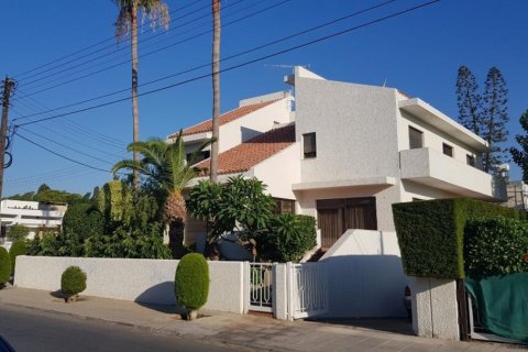 Studio Villa à Nicosia,  No. 37915