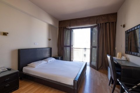 1340m2 Propriété commerciale à Nicosia,  No. 37913 10