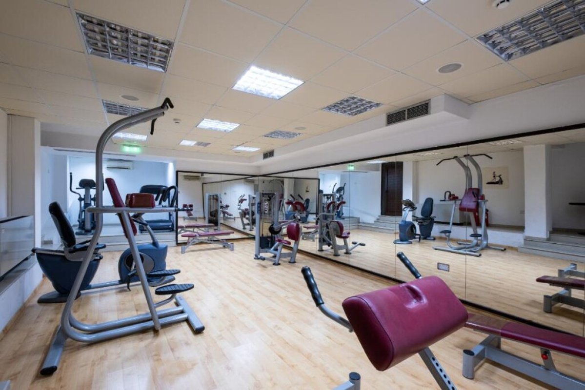 1340m2 Commercial property in Nicosia, Cyprus No. 37913