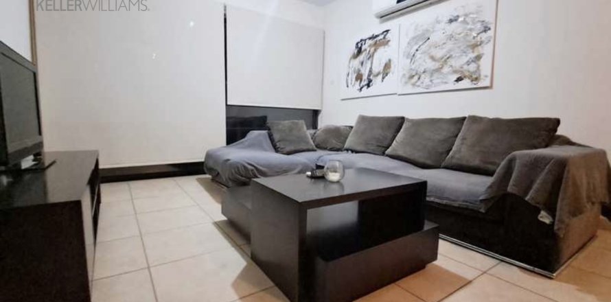 Квартира с 1 спальней в Ливадия, Никосия,  № 50216