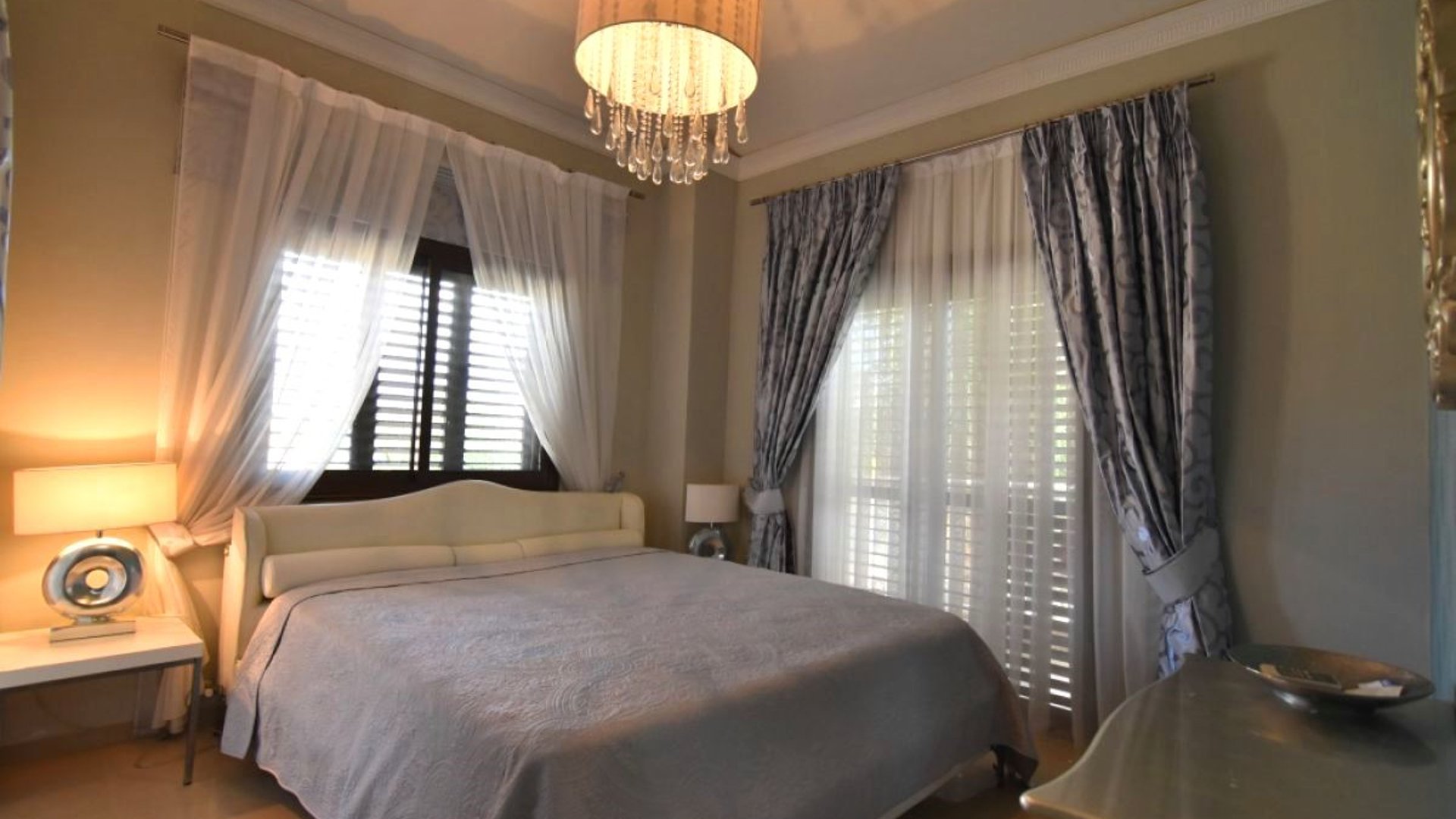 5 bedrooms Villa in Pyrgos, Limassol, Cyprus No. 25592