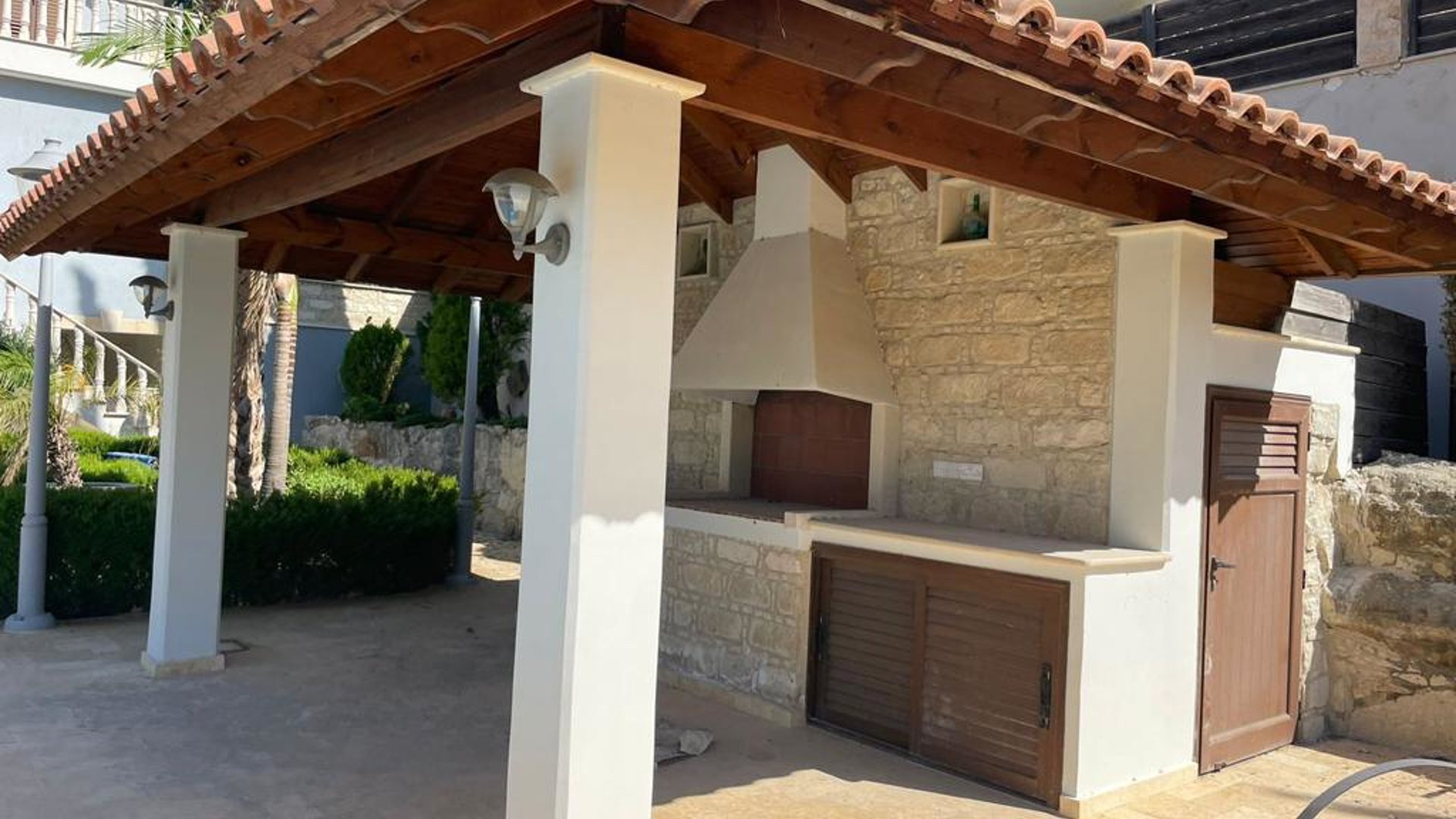 5 bedrooms Villa in Pyrgos, Limassol, Cyprus No. 25592