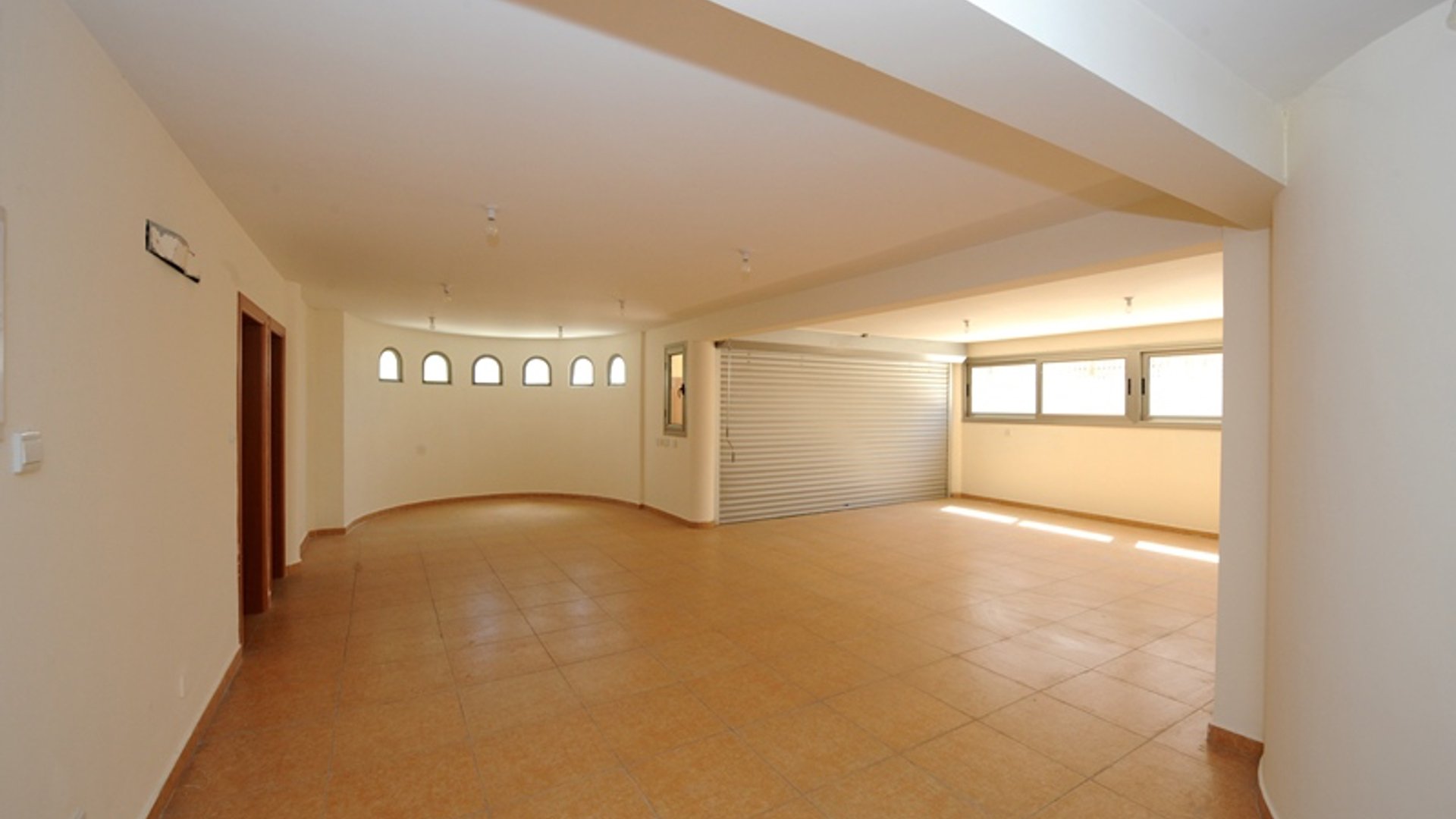 5 bedrooms Villa in Limassol, Cyprus No. 25594