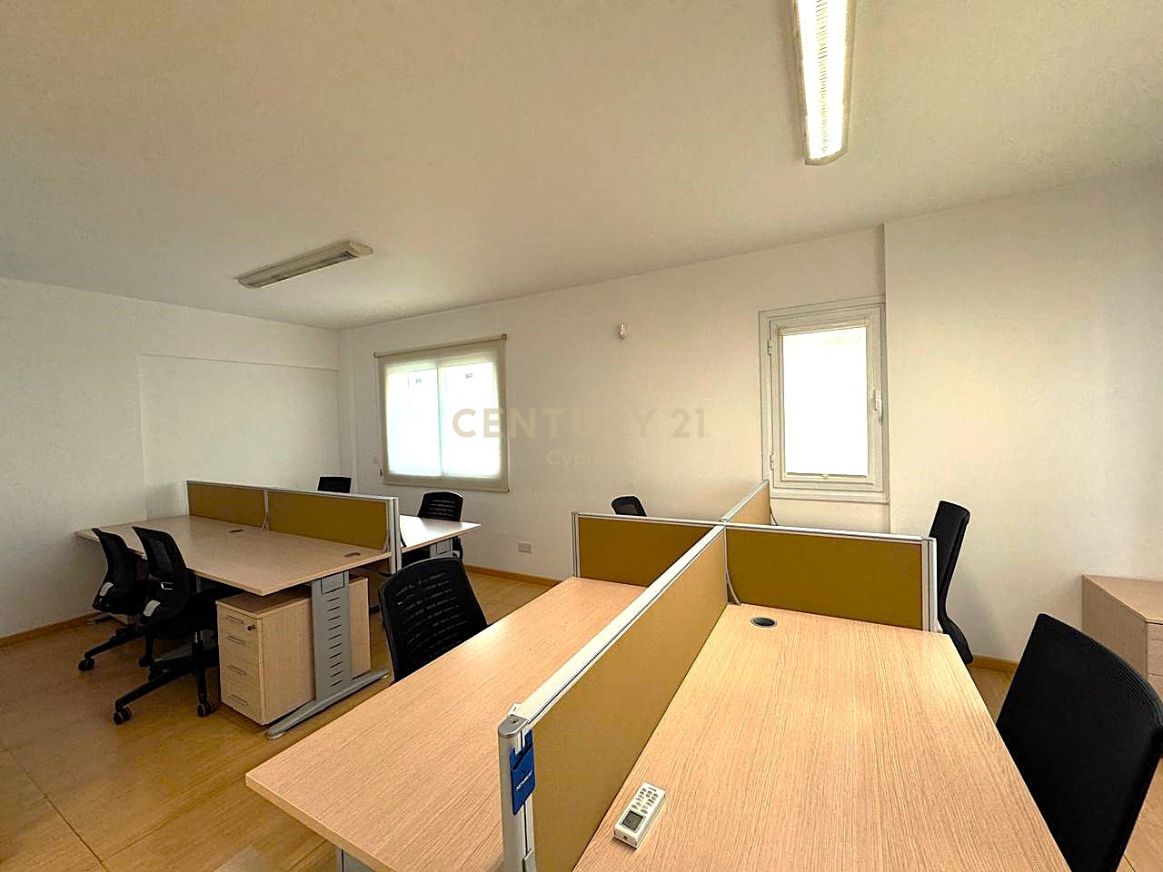 115m2 Office in Limassol, Cyprus No. 55193