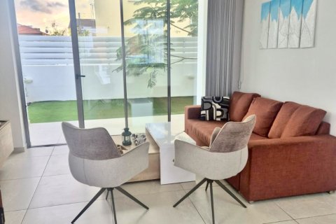 3 bedrooms Villa in Livadia, Nicosia,  No. 39824 2