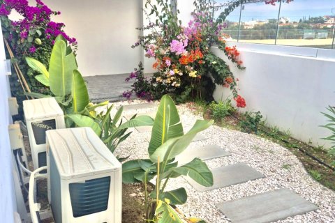 3 bedrooms Villa in Livadia, Nicosia,  No. 39824 5