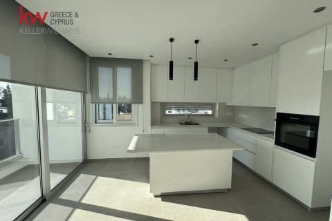 2 bedrooms Apartment in Larnaca, Larnaka,  No. 39828 5