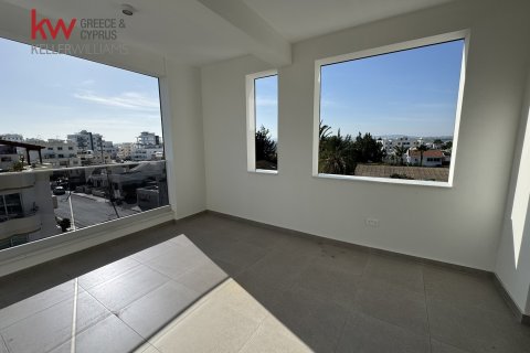 2 bedrooms Apartment in Larnaca, Larnaka,  No. 39828 11