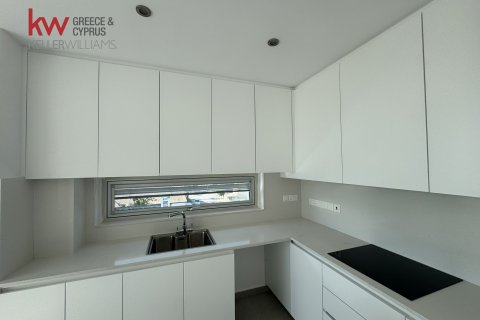 2 bedrooms Apartment in Larnaca, Larnaka,  No. 39828 4