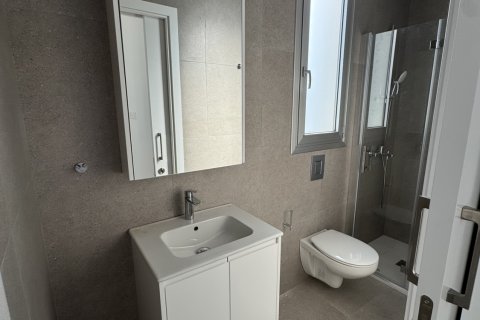 2 bedrooms Apartment in Larnaca, Larnaka,  No. 39828 17