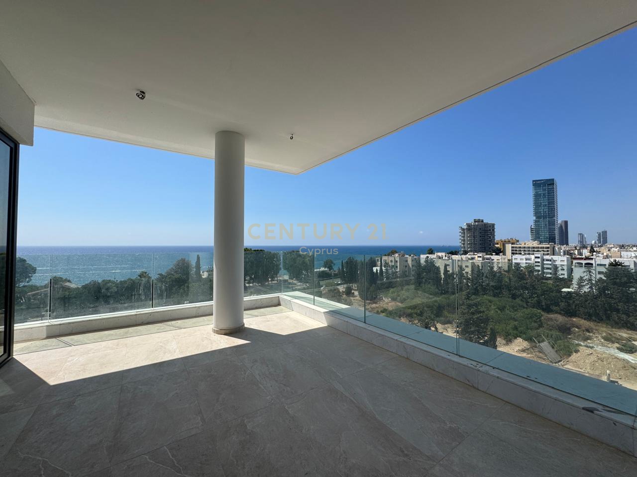 3 dormitorios Ático en Agios Tychonas, Limassol, Chipre No. 55888