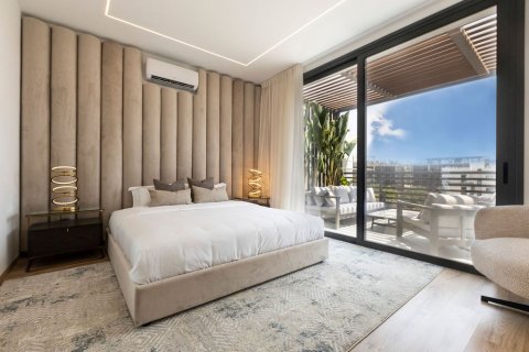 3 bedrooms Villa in Limassol,  No. 47609 19