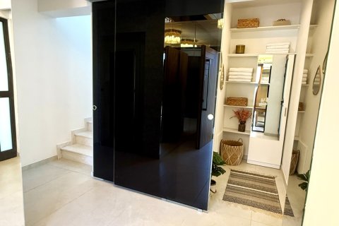 3 chambres Villa à Limassol,  No. 47605 6