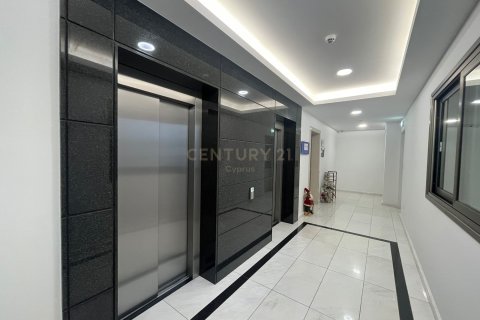 242m2 Bureau à Limassol,  No. 54123 2