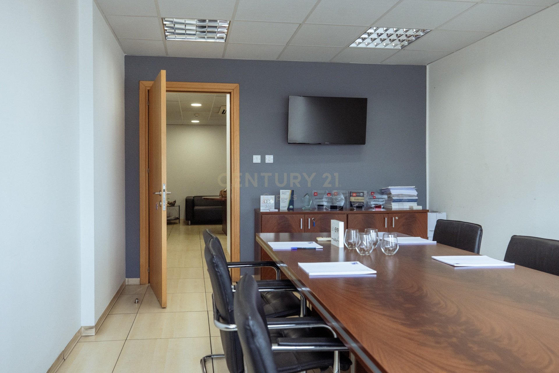 800m2 Commercial property in Limassol, Cyprus No. 54120