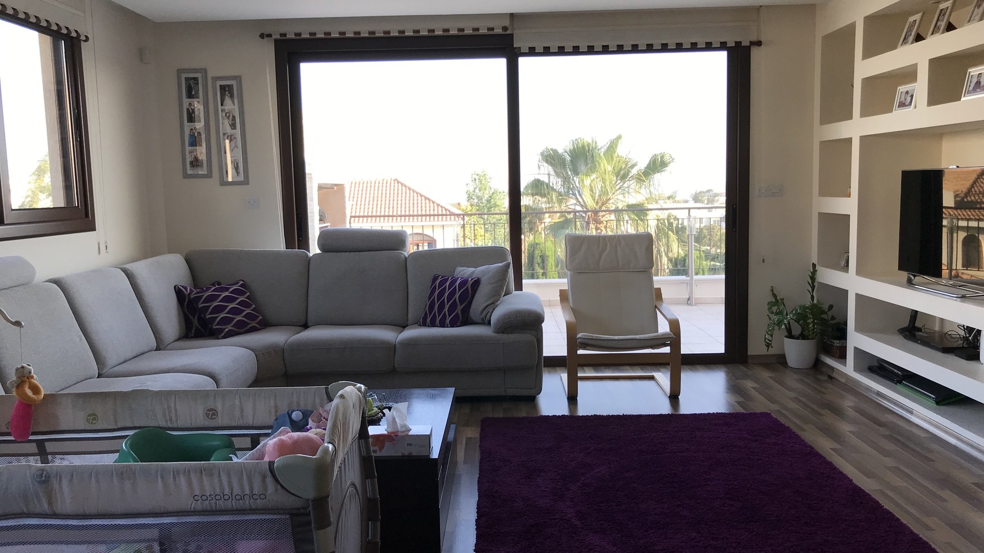 3 bedrooms Villa in Agios Athanasios, Limassol, Cyprus No. 26165
