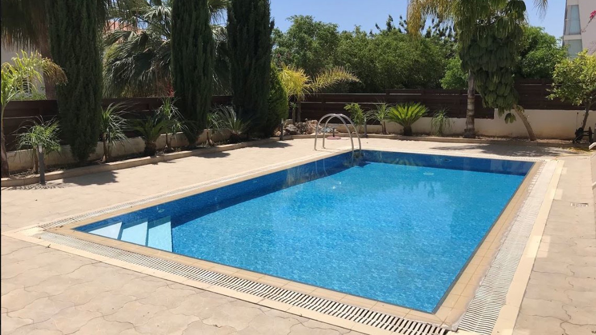 3 bedrooms Villa in Agios Athanasios, Limassol, Cyprus No. 26165