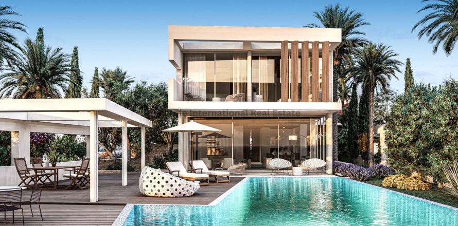 5 bedrooms Villa in Sea Caves, Pegeia, Paphos,  No. 37608